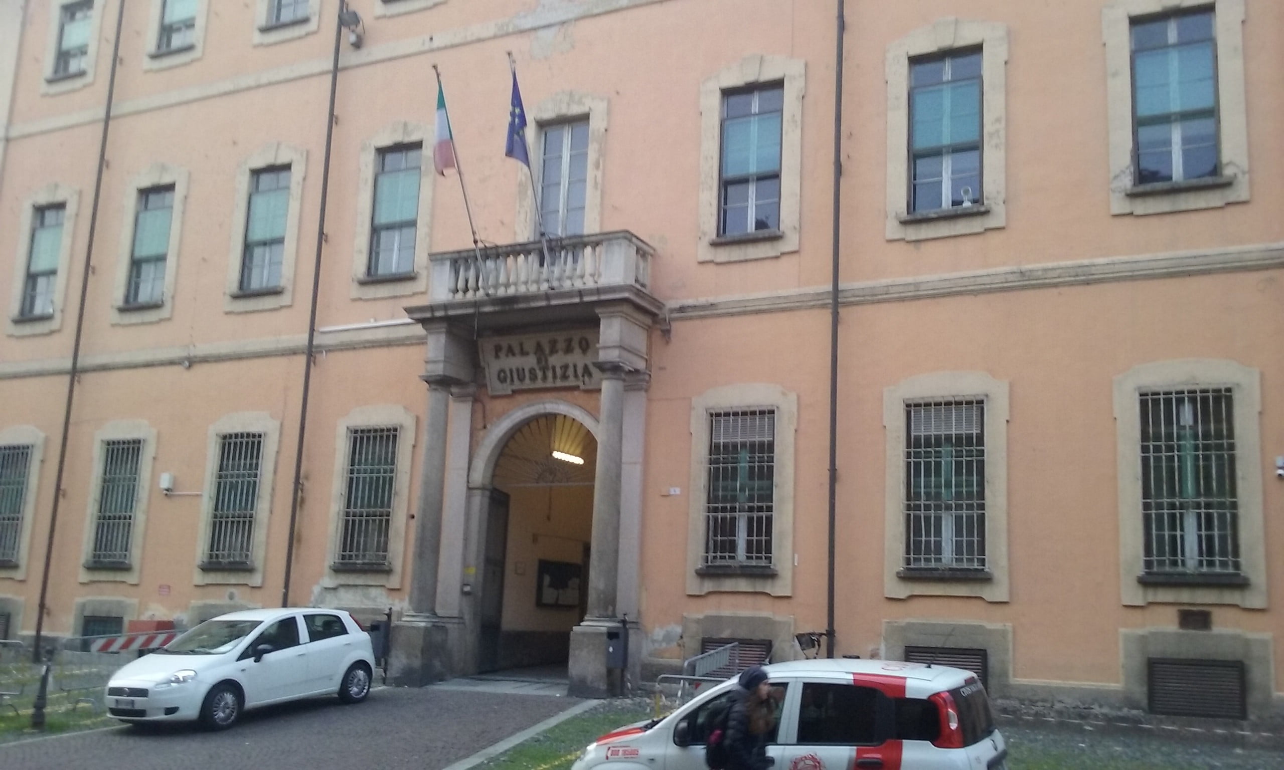 PAVIA; Rete L’ABUSO deposita un fascicolo in Procura sul caso don Silverio Mura