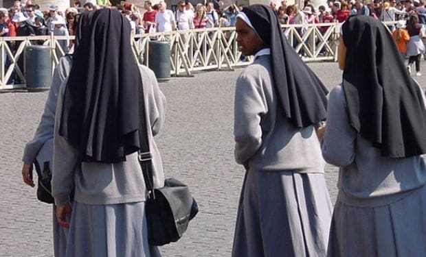 Suore abusate. Da preti. Il bubbone sta esplodendo