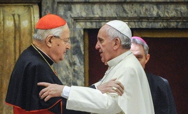 L’ex segretario di Stato Sodano, accusato di insabbiamento, pronto a dimettersi. Chiesto concistoro speciale