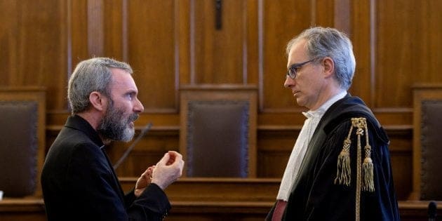 Condannato monsignor Capella per il reato di pedopornografia, sentenza storica