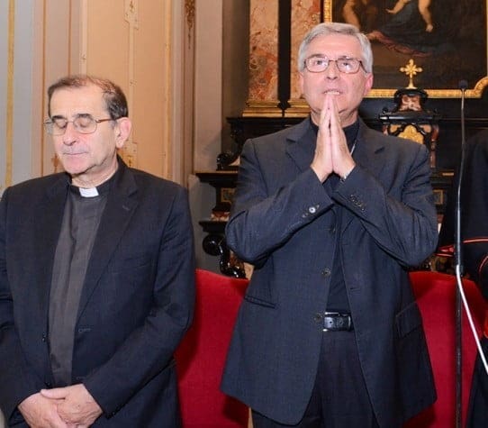 BRESCIA – Sacerdoti e laici si preoccupano e rompono il silenzio