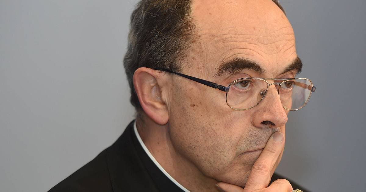 Barbarin in tribunale per difendersi dalle accuse di insabbiamento
