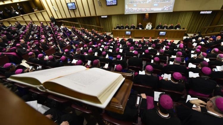 L’ITALIA parte male: Il Presidente della CEI Bassetti non risponde alle vittime… e neppure ha idea di quanti pedofili ha in casa, ma ha 5 vescovi insabbiatori nel Consiglio Episcopale permanente