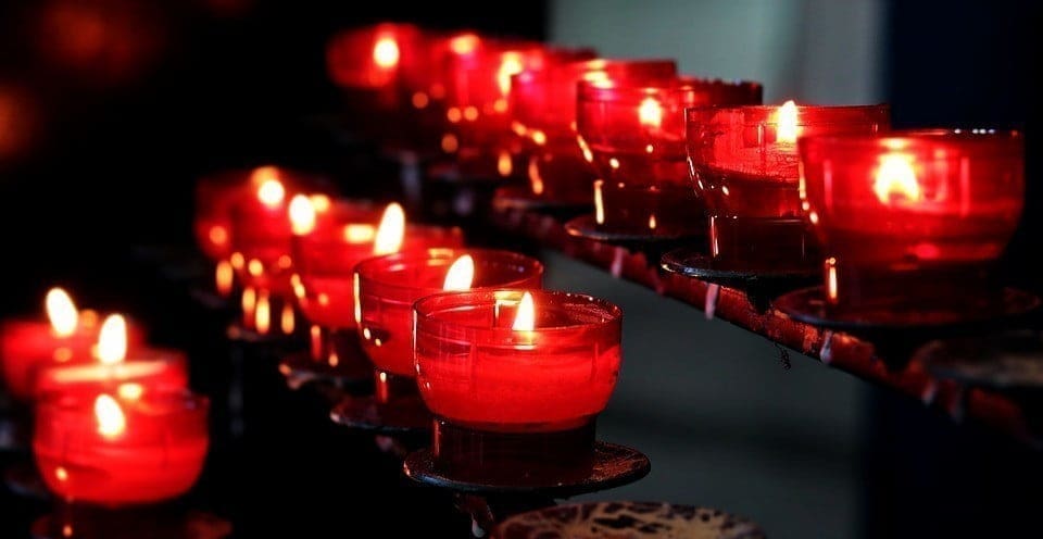 1550140699 candles 2628473 960 720