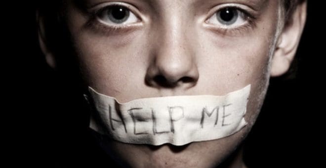 La Cei esclude le vittime all’interno degli organismi anti-pedofilia