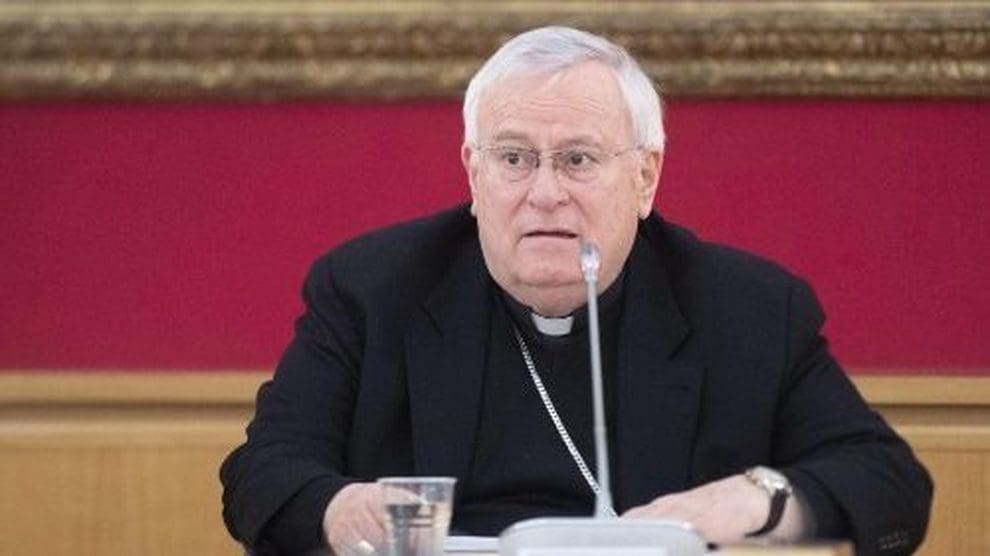 Cardinale Bassetti scrive alle vittime, collaboreremo con la giustizia italiana, basta omertà