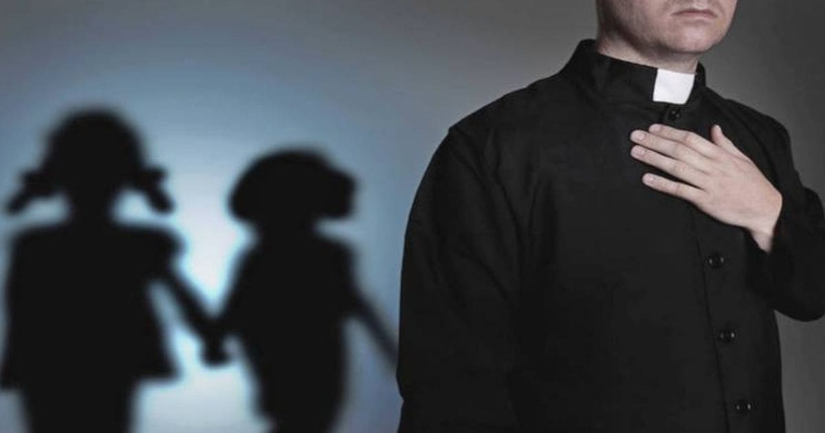 Don Giovanni, il prete accusato di masturbarsi con bambini tra i cani, torna in chiesa a Isernia