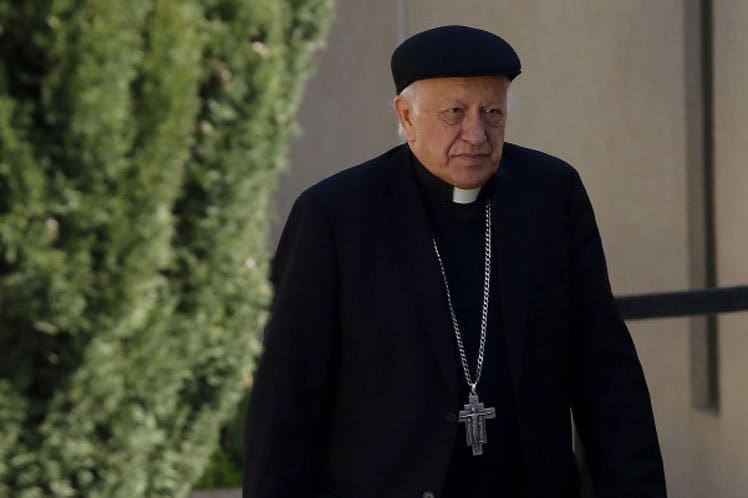 Abusi sui minori, si dimette il Cardinale Ezzati, fedelissimo di Papa Francesco
