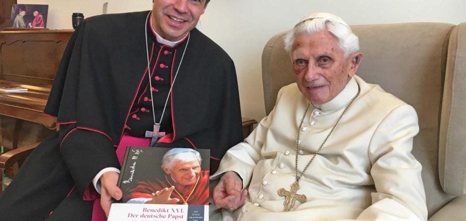 Malta. Decine di preti accusati di pedofilia, viaggio del papa, infuriano le polemiche