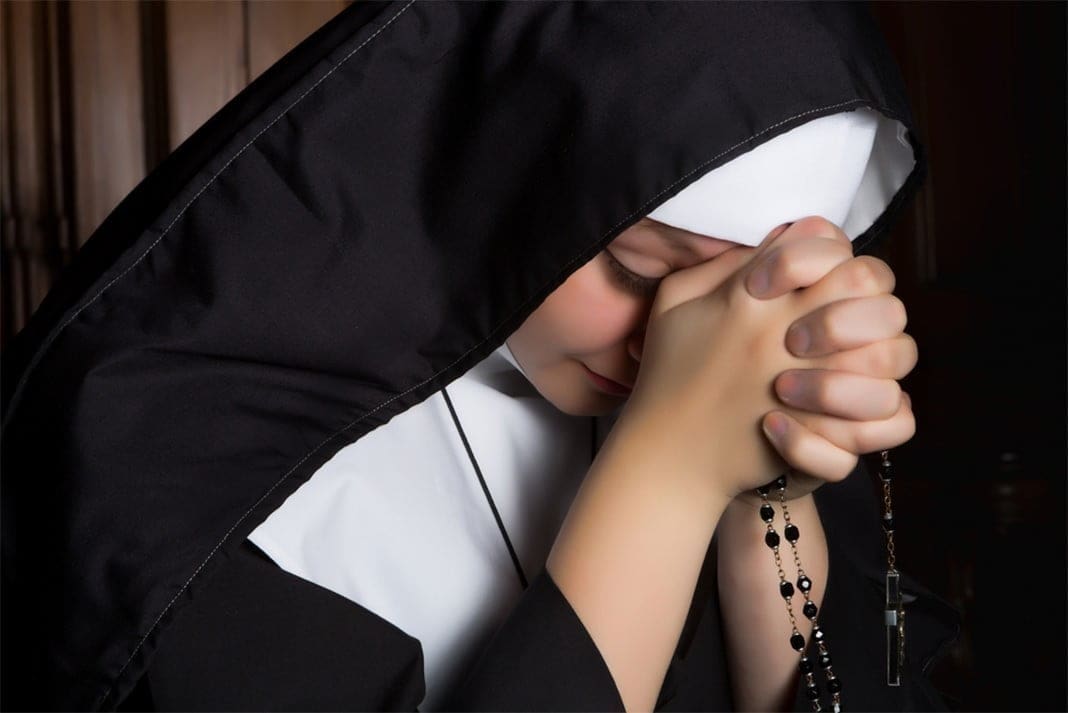 La prima suora consultrice al Sinodo, «gli abusi sulle religiose vanno affrontati e sradicati»