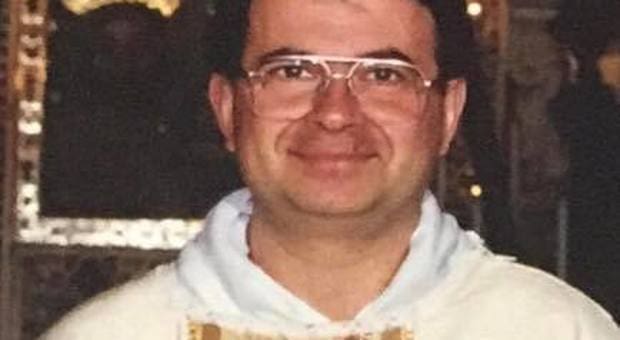Assolto dalle accuse per abusi, don Mura torna a fare il prete