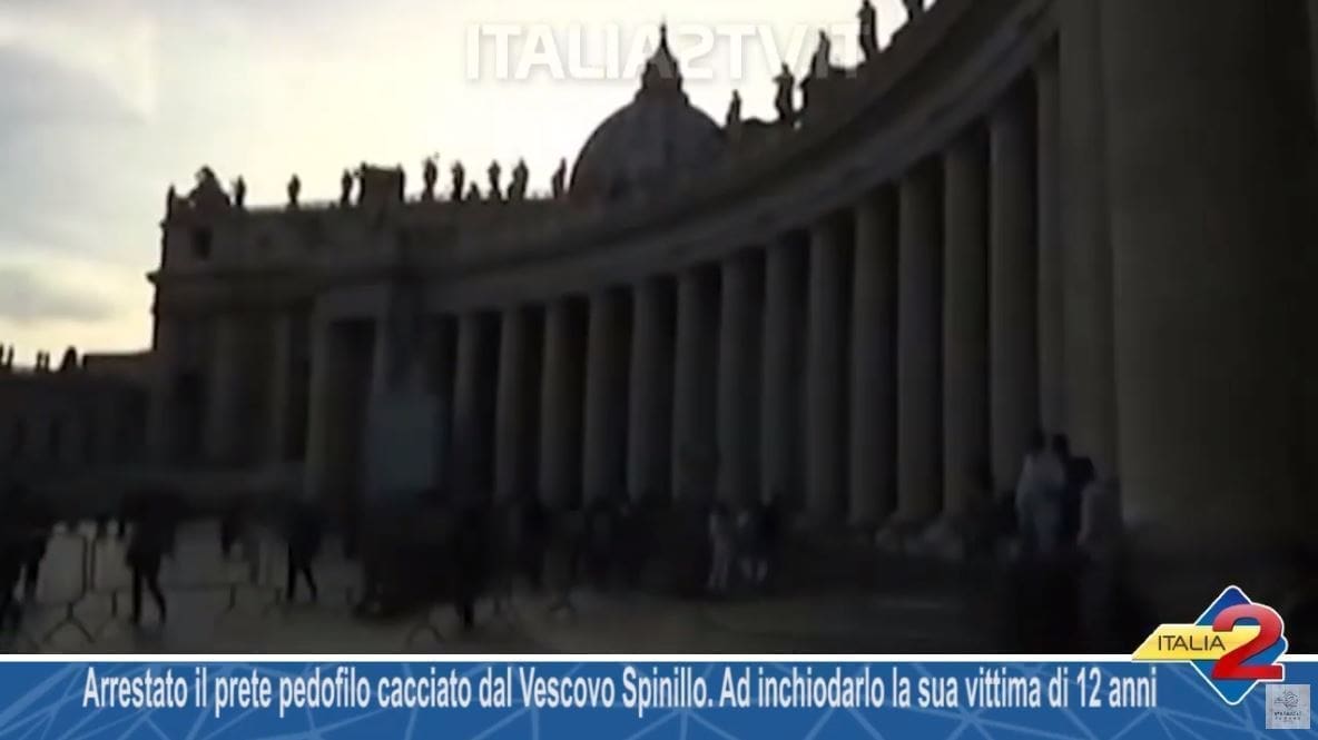 Arrestato don Michele Mottola, il prete pedofilo cacciato dal Vescovo Spinillo. Ad inchiodarlo la sua vittima di 12 anni