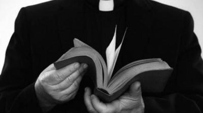 Abusi del clero e preti pedofili: i numeri in Liguria