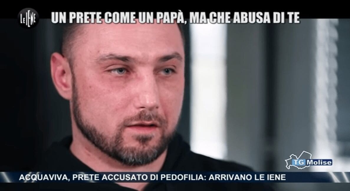 Acquaviva, prete accusato di pedofilia: arrivano le iene