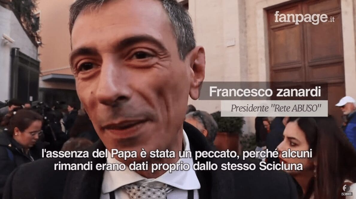 Le vittime dei preti pedofili in Vaticano ma il Papa non c’è: ‘Siamo delusi’