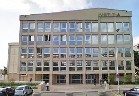 Lamezia Terme, insegnante di religione accusato di pedofilia condannato a 6 anni