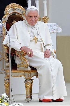 Savona, prete pedofilo “Ratzinger era informato”