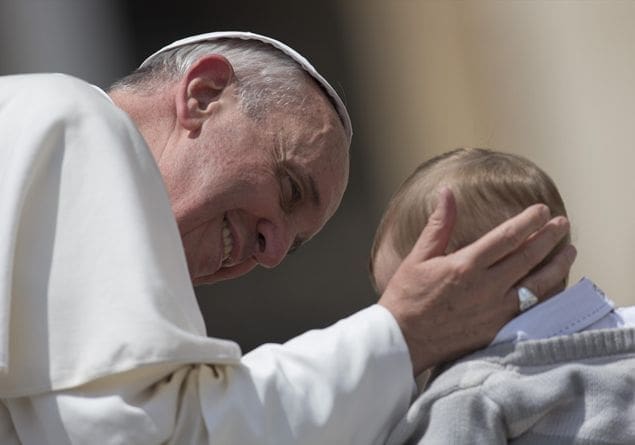 Papa Francesco sia coerente al Motu proprio e lo applichi alle omissioni di mons. Rosario Gisana