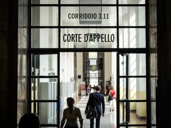 Abusi su un quindicenne: parte il processo d’appello per il sacerdote