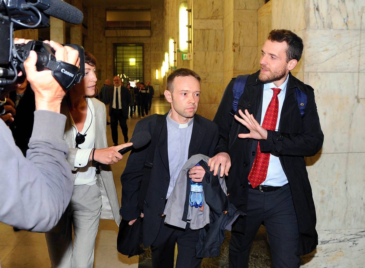 Sgradevoli e imbarazzanti trattazioni di vicende di abusi in diocesi Milano e in Vaticano. Mette tristezza leggere le ricostruzioni della brava vaticanista Giansoldati