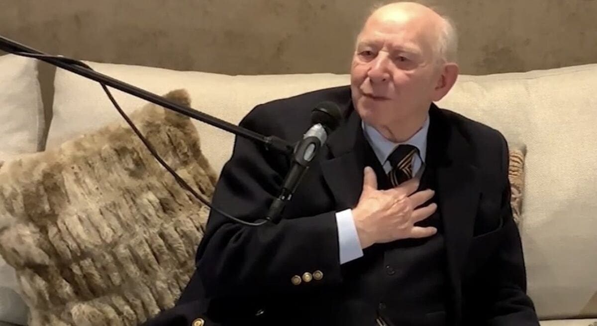 Pedofilia nella chiesa, una vittima: «Ratzinger era informato, gli spedii i documenti»
