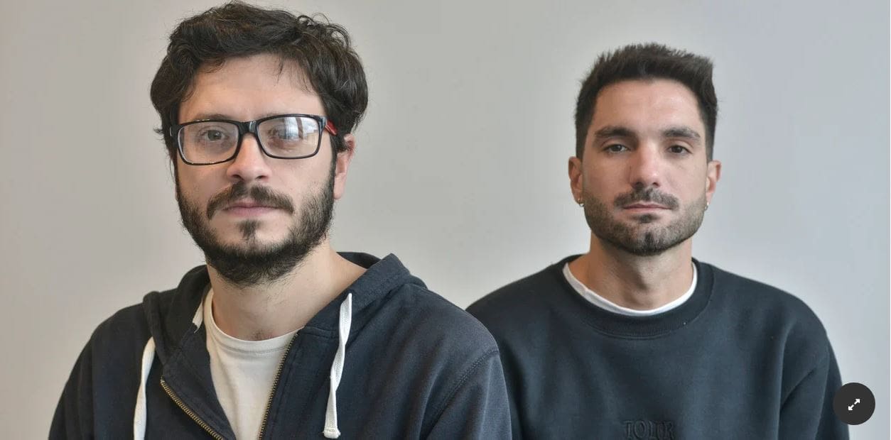 Denunciano che un prete li ha abusati quando erano in prima media e ora chiedono un risarcimento alla scuola