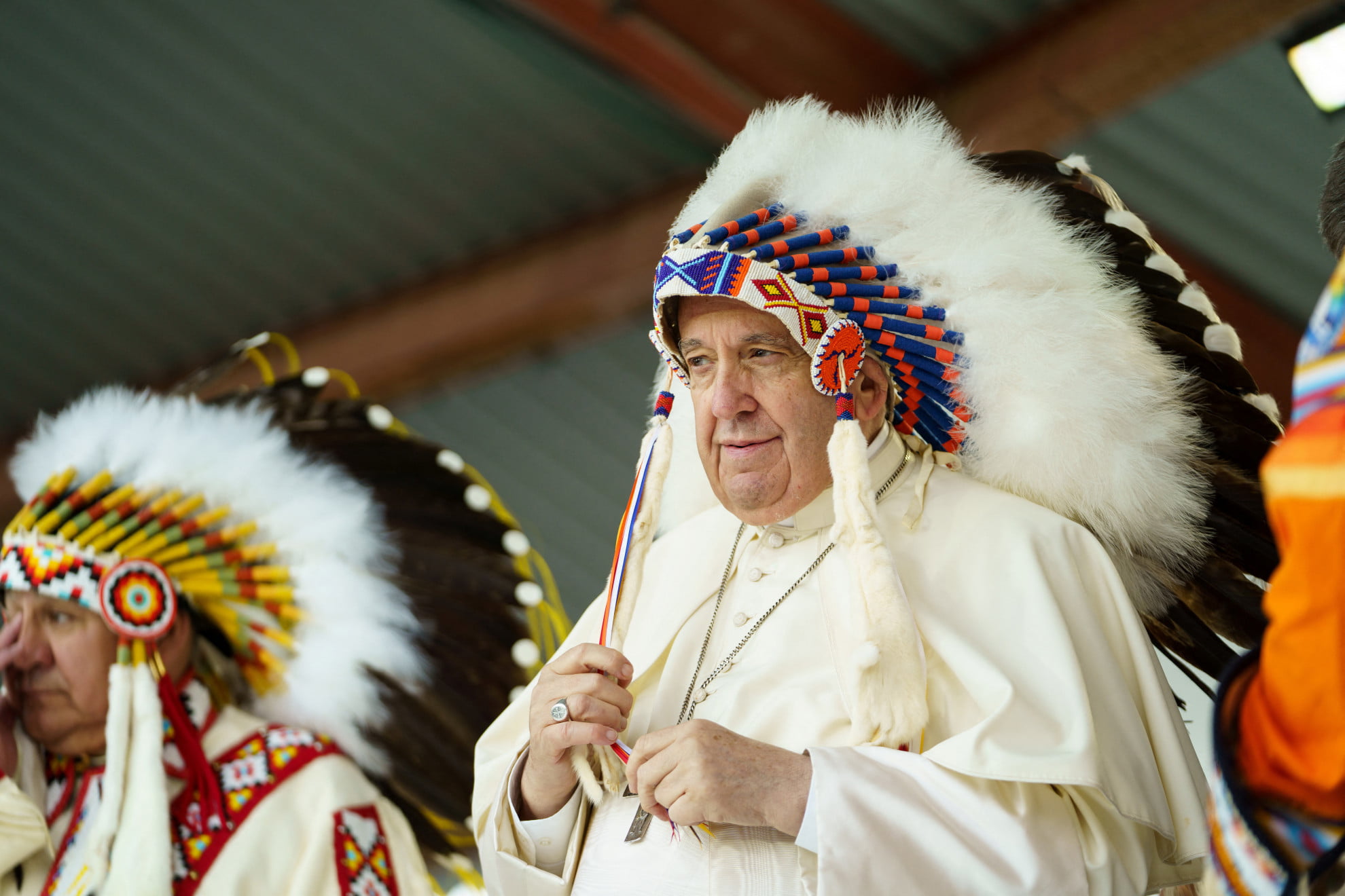 il governo canadese insiste le scuse del papa non bastano u22i