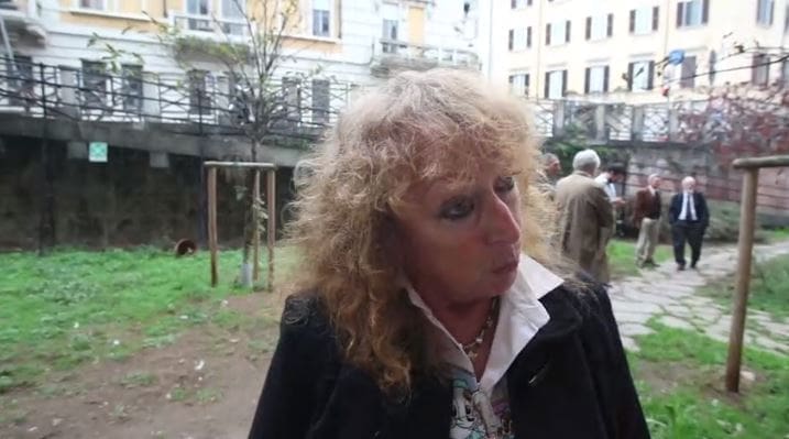 Eva Sacconago, il suicidio e gli abusi della suora: “Tutto iniziò con un bigliettino”