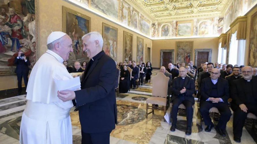 “MI HA CHIESTO DI AVERE RAPPORTI A TRE CON UN’ALTRA SORELLA PERCHÉ LA SESSUALITÀ DOVEVA ESSERE A IMMAGINE DELLA TRINITÀ”