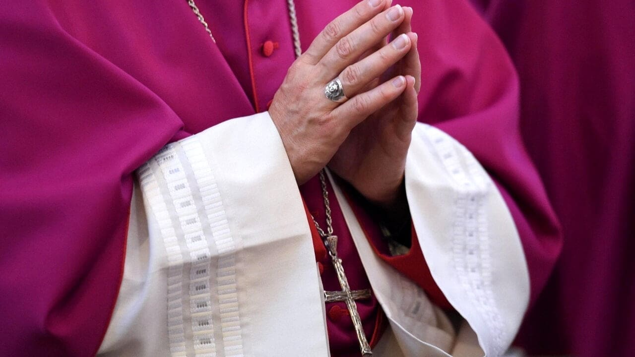 Abusi nella diocesi di Piazza Armerina: un’altra condanna scuote la Chiesa