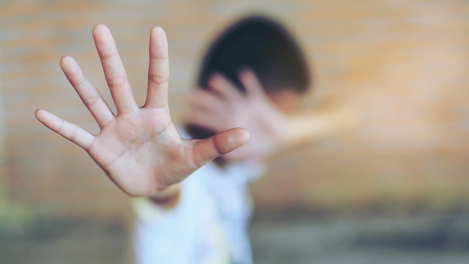 Un tour in sette paesi per combattere gli abusi sessuali nell’infanzia