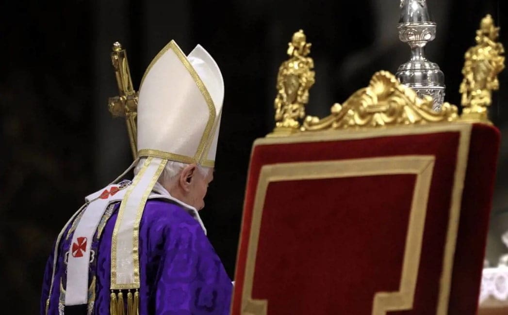 “Ratzinger fu indagato”. L’indiscrezione della procura di Monaco