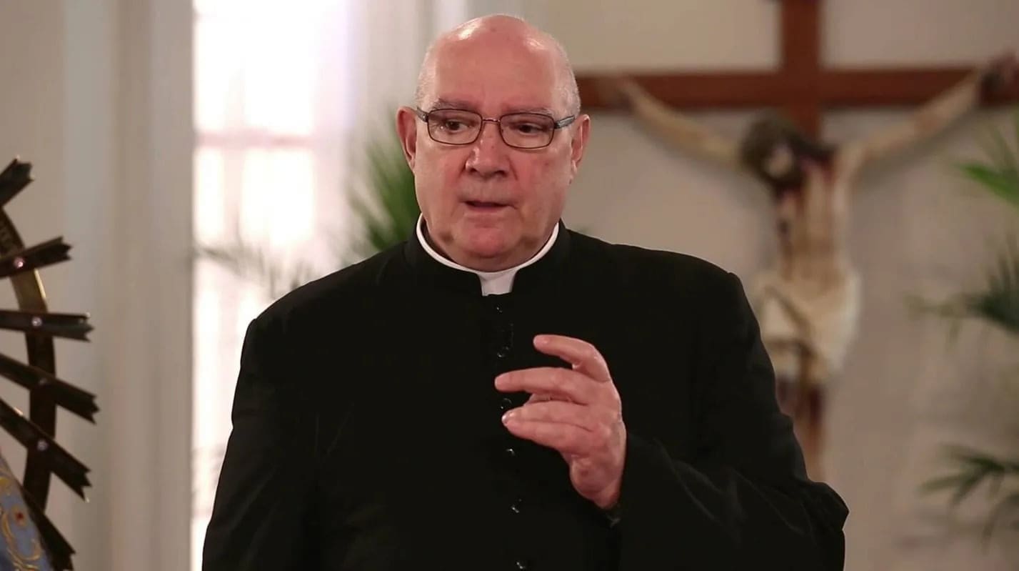 Muore padre Carlos Buela, accusato di pedofilia fu accolto a Genova sotto l’ala di Bagnasco