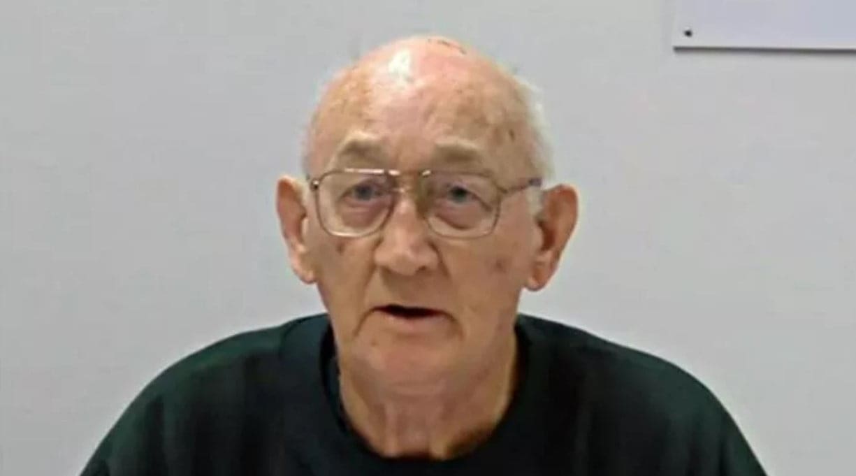 Abusò sessualmente 72 bambini, ex prete australiano condannato a 40 anni di carcere