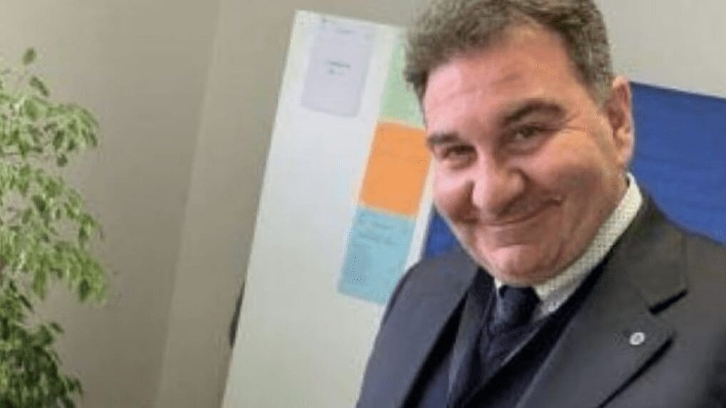 “Ero depresso”, torna in aula il prof di religione accusato di pedofilia: per lui chiesti 10 anni