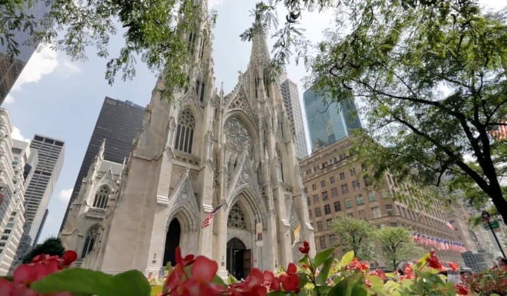 I casi di abusi sessuali da parte del clero potrebbero mandare in bancarotta l’arcidiocesi di New York