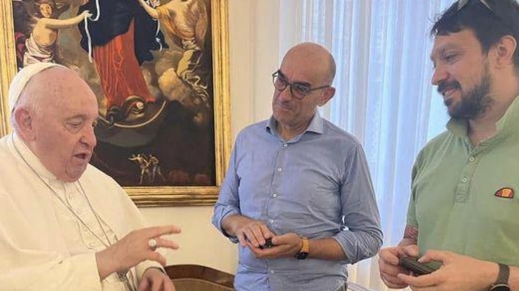 Denunciò gli abusi del parroco L’incontro con papa Francesco