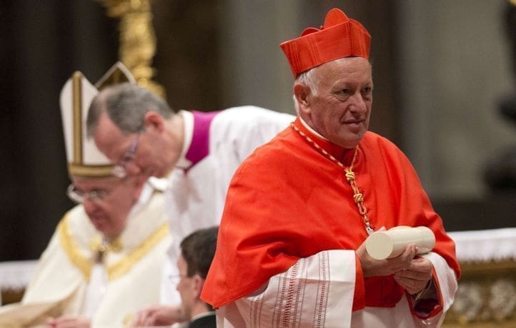 Pedofilia: l’arcidiocesi cilena consiglia ai sacerdoti di non “baciare i bambini in bocca”