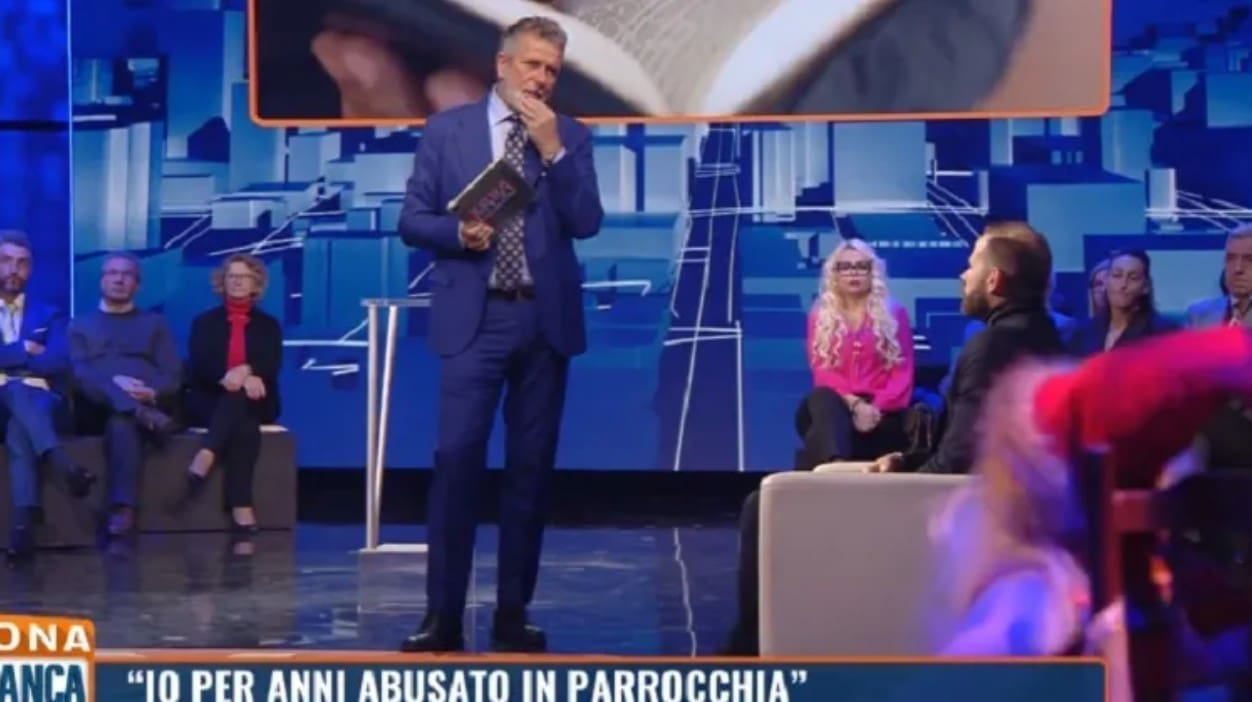 Monsignor Gronchi a Rete 4, “Gisana faccia passo indietro”