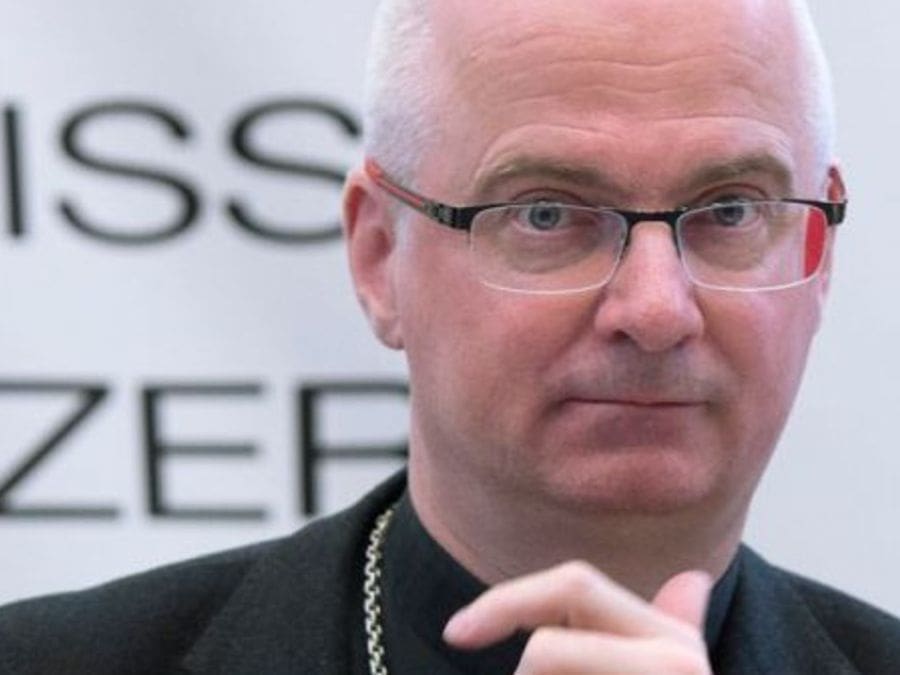 Diocesi di Losanna, Ginevra e Friburgo: al via uno studio per l’introduzione di un registro digitale del clero