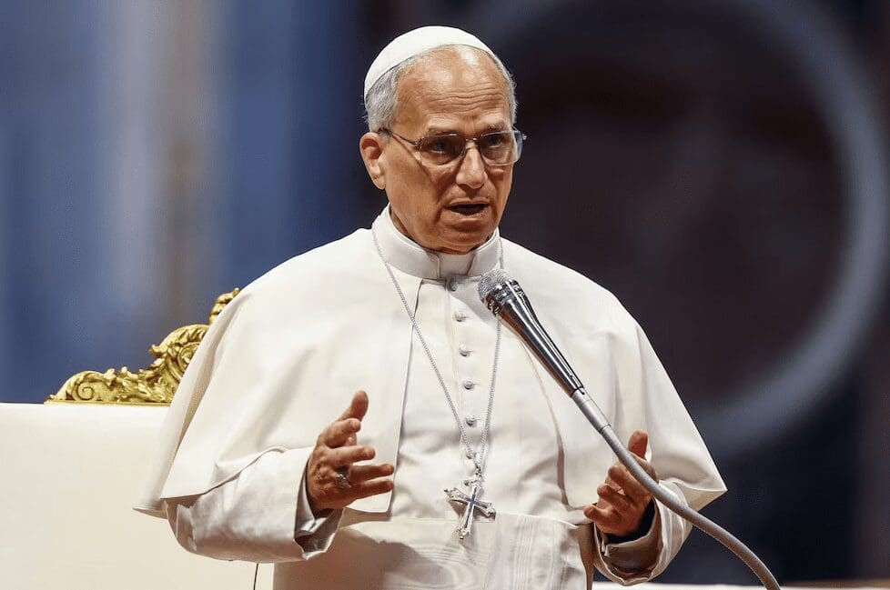 Un sacerdote vittima di abusi sessuali all’interno della Chiesa si rivolge a Papa Leone XIV per “denunciare l’intera rete di protezione”.