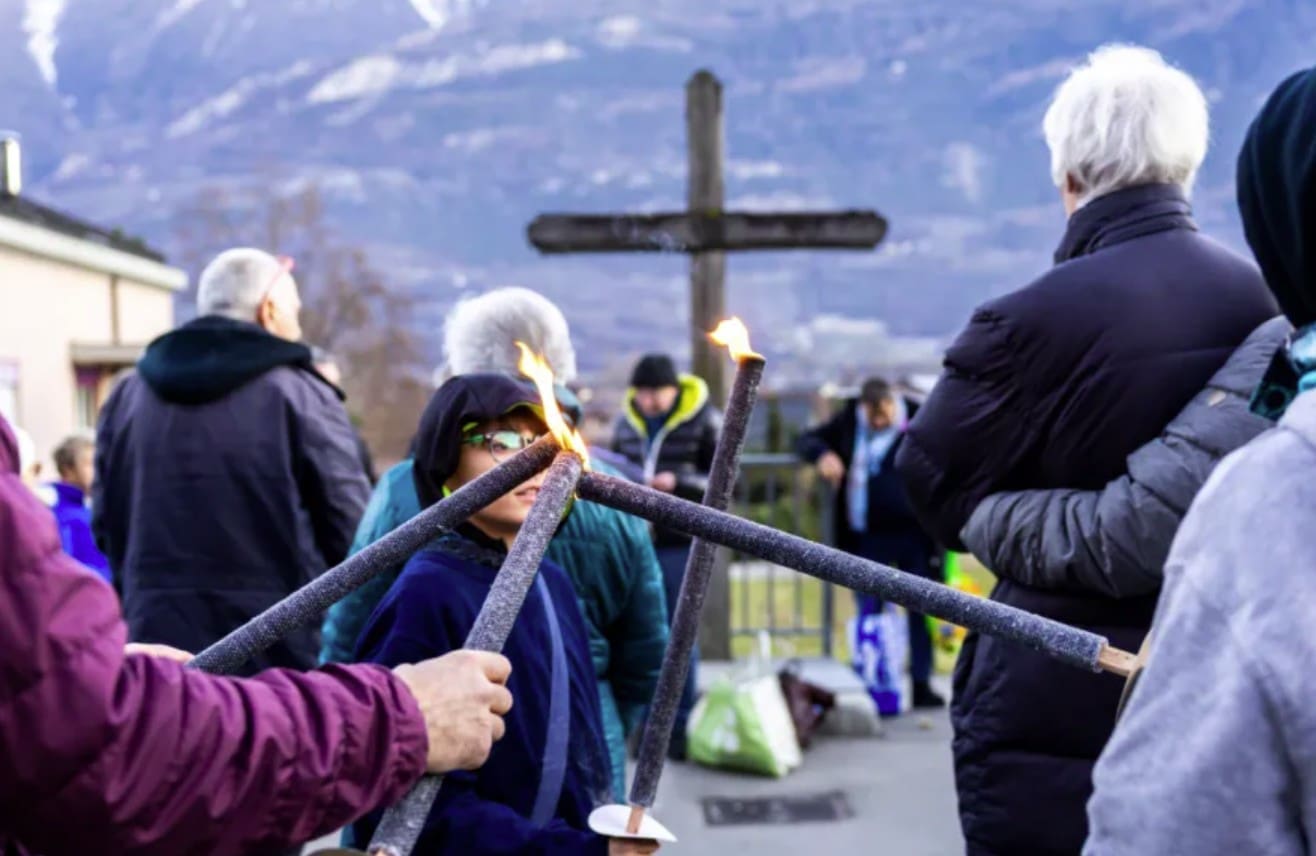 Marcia a Fully contro l’omertà sugli abusi sessuali nella diocesi di Sion
