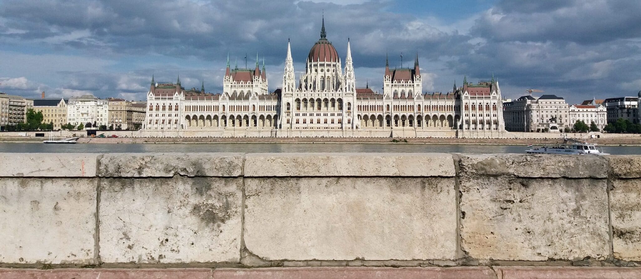 Il sistema Orbán collassa su un caso di pedofilia