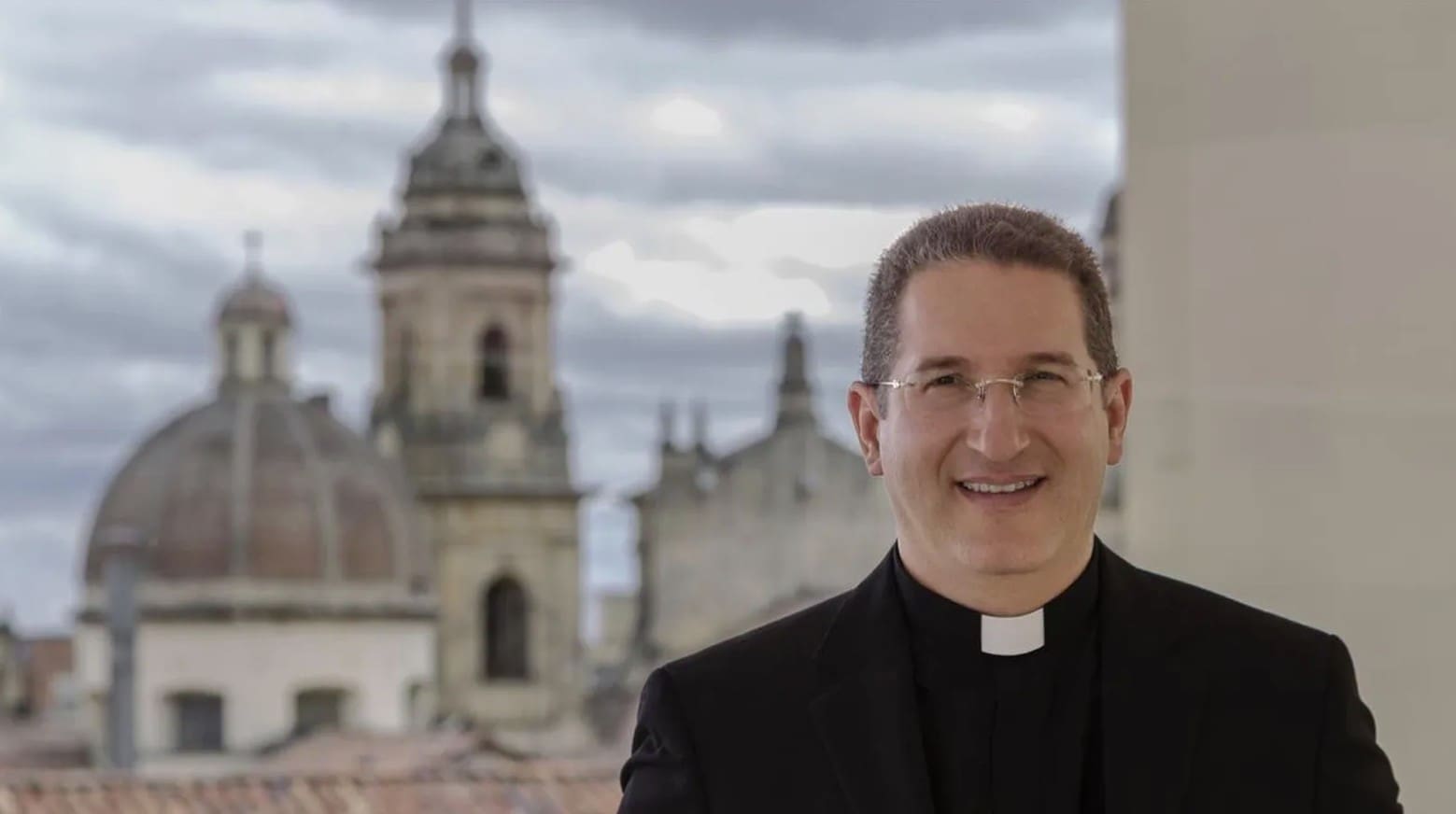 Denunciano che il segretario della Pontificia Commissione per la Tutela dei Minori ha coperto un prete colombiano