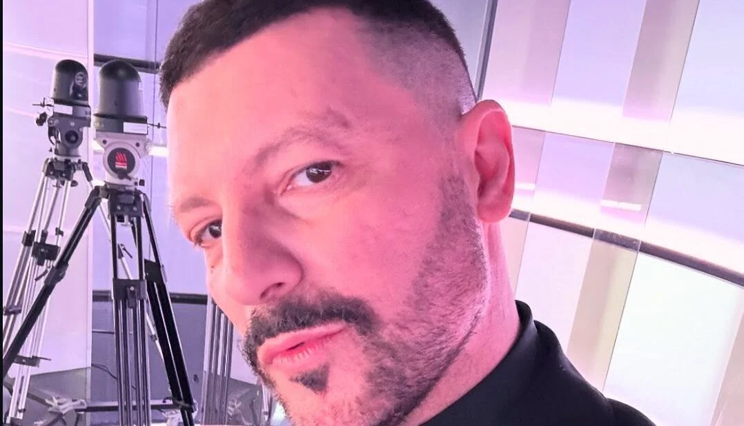 Corato, arrestato sacerdote con accuse di violenza sessuale su ragazzo in parrocchia: è Don Vito Martinelli
